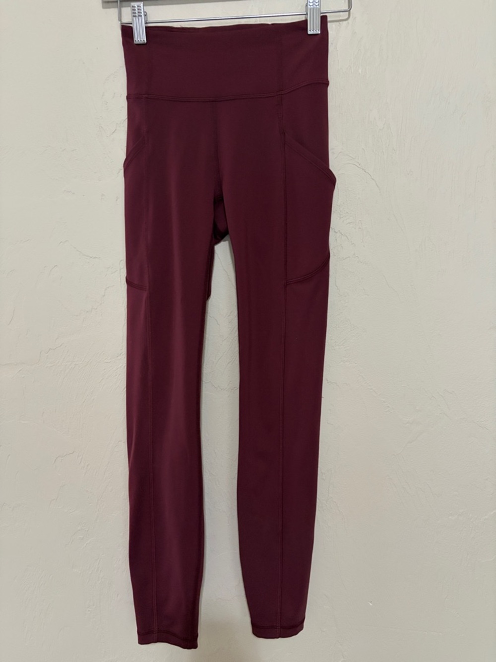 Lululemon Fast & Free Burgundy Leggings. 25”. Great Condition!
